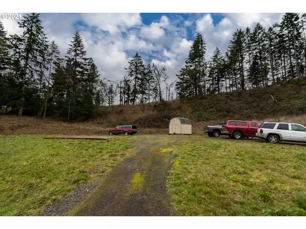 Oakland, OR 97462,1320 DEER HOLLOW LN