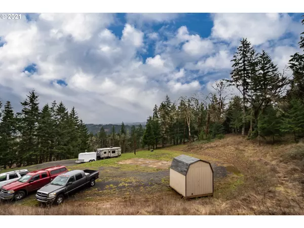 Oakland, OR 97462,1320 DEER HOLLOW LN