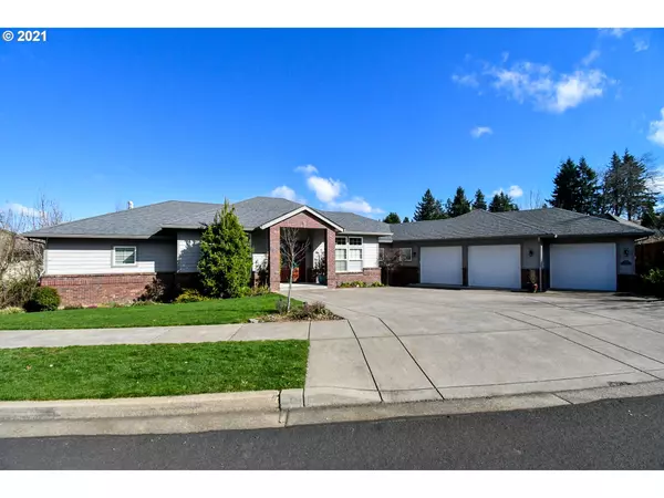 Eugene, OR 97405,2529 RIDGEMONT DR