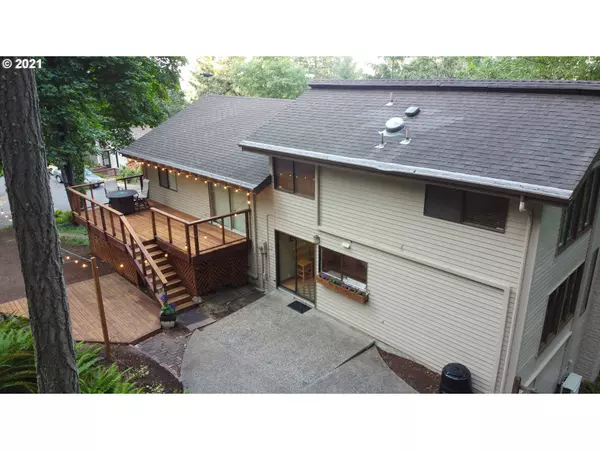 Eugene, OR 97405,578 BROOKSIDE DR