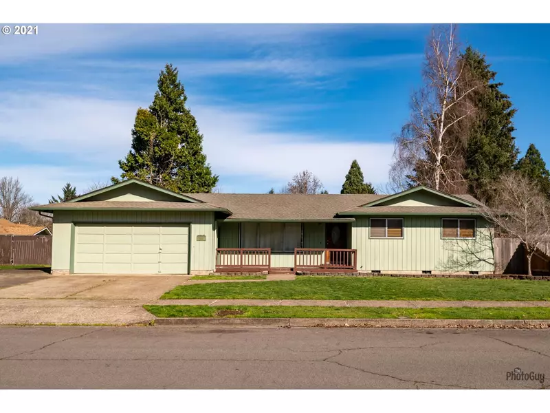 6636 E ST, Springfield, OR 97478