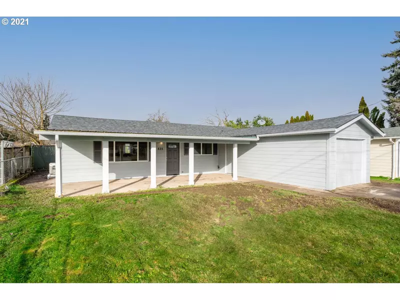 825 N 4TH ST, Aumsville, OR 97325