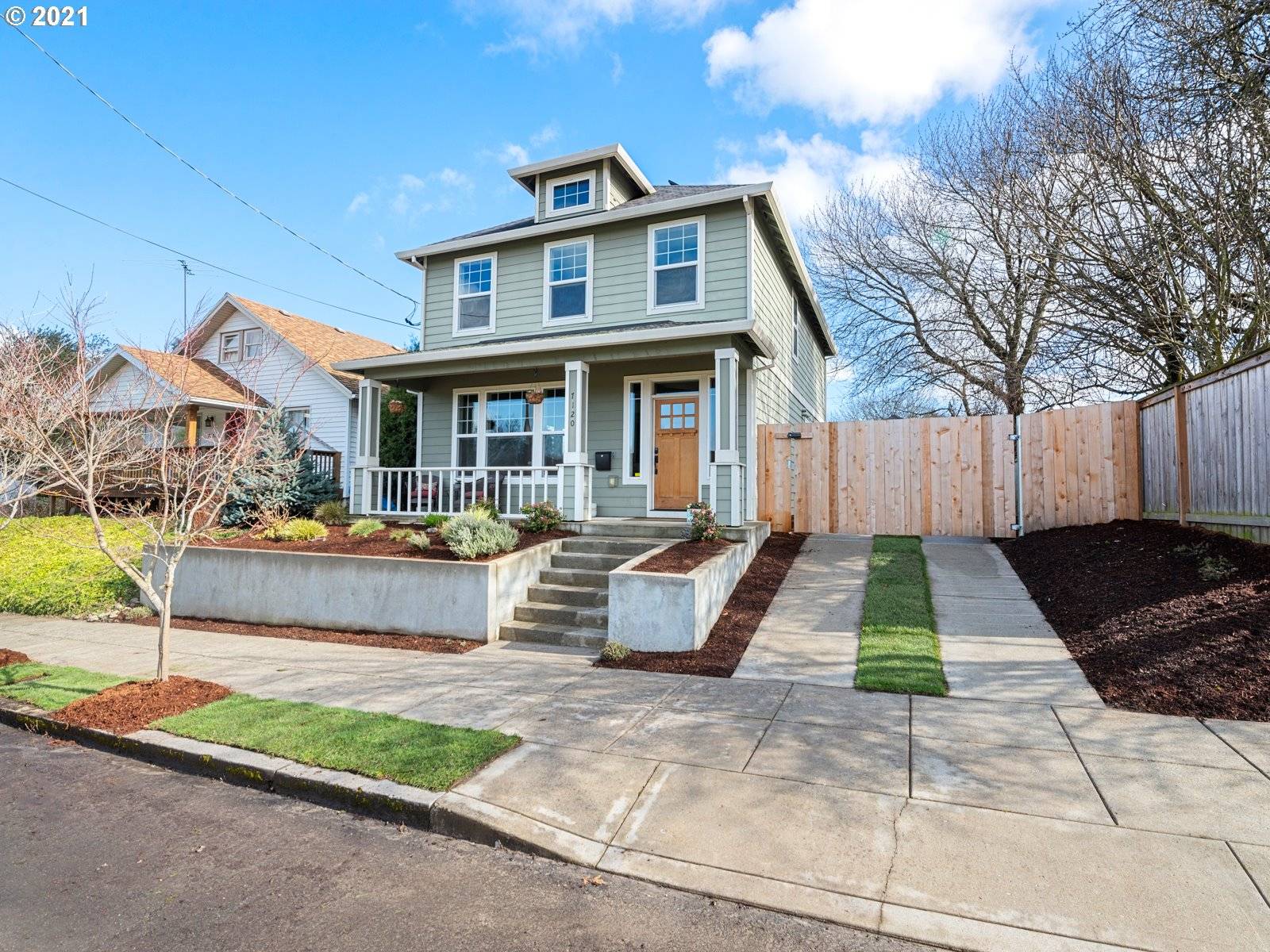 7120 NE 13TH AVE, Portland, OR 97211