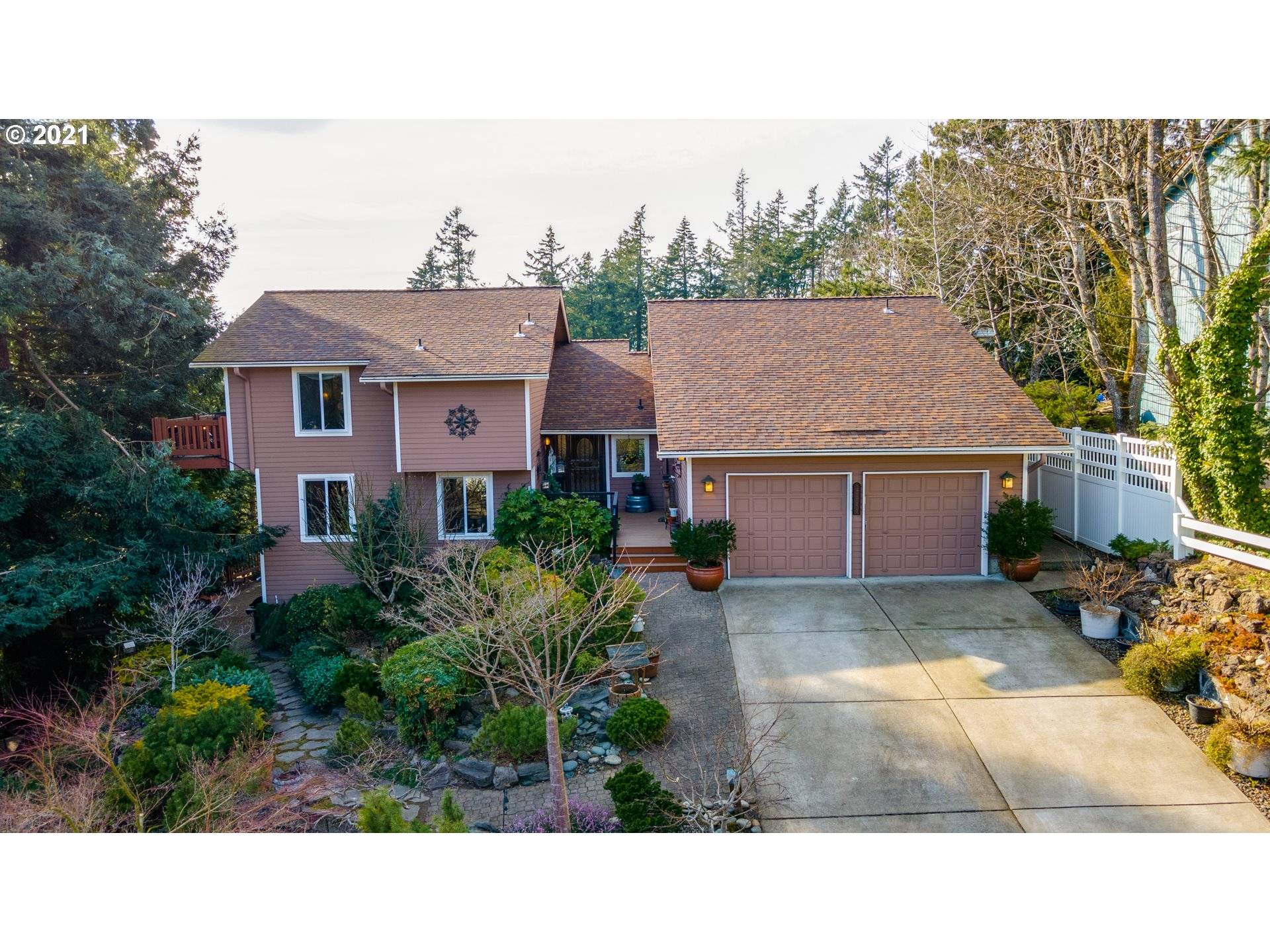 Gladstone, OR 97027,17945 MONTICELLO DR