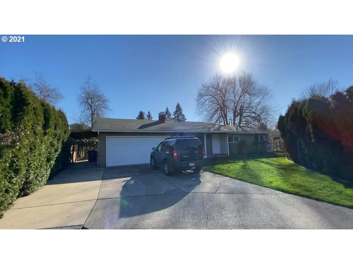 1158 S 39TH ST, Springfield, OR 97478