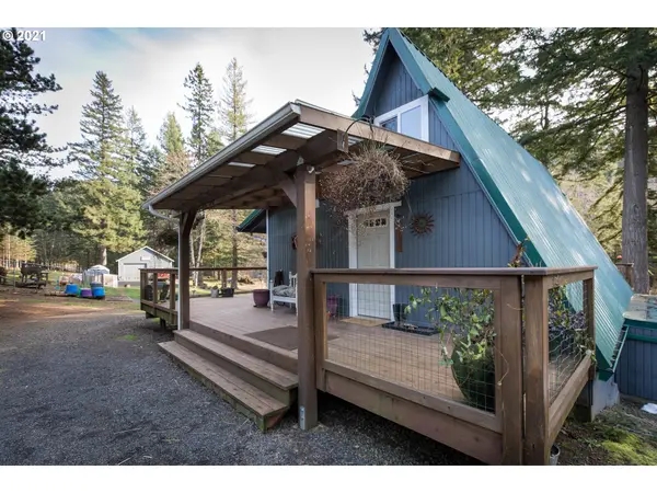 Sandy, OR 97055,43278 SE TRESS TRAIL RD