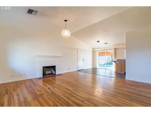 Eugene, OR 97404,768 BARRETT AVE