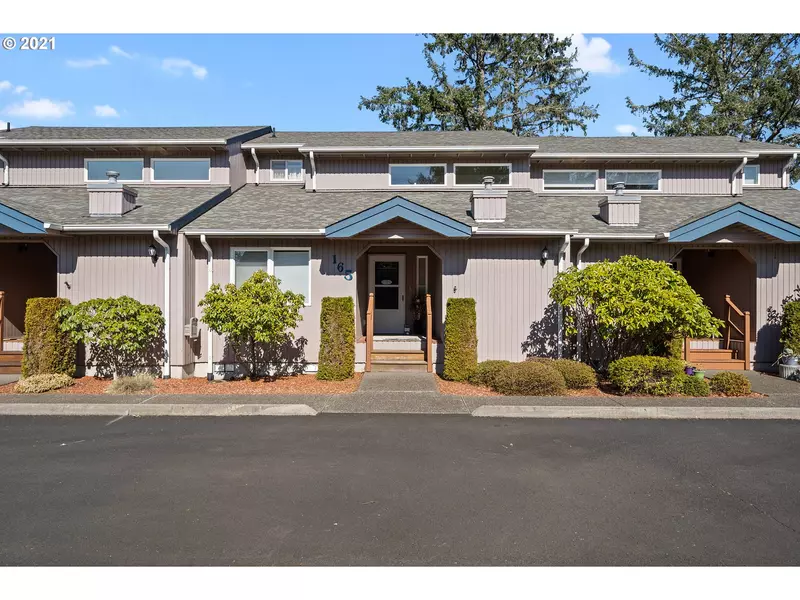 Lexington Place #2, Warrenton, OR 97146