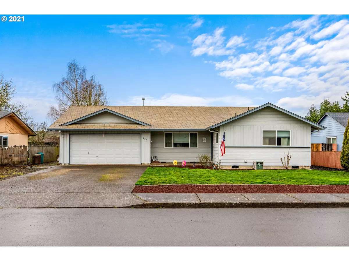 Sheridan, OR 97378,424 NE ELM ST