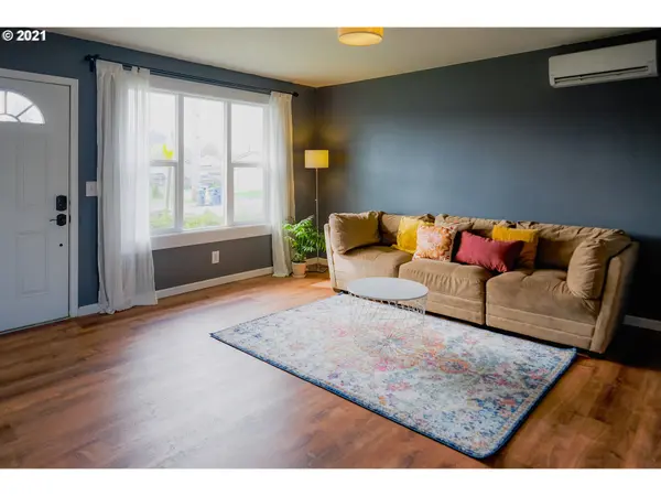 Springfield, OR 97477,1936 G ST