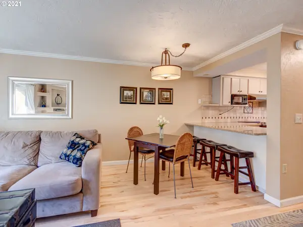 Eugene, OR 97402,1486 FETTERS LOOP