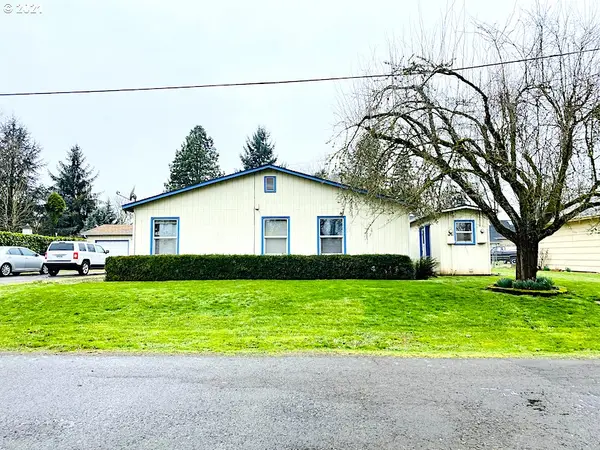 Eugene, OR 97402,920 LAURELHURST DR