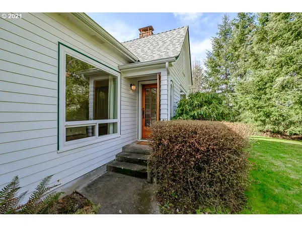 2581 LONG ST, Sweet Home, OR 97386