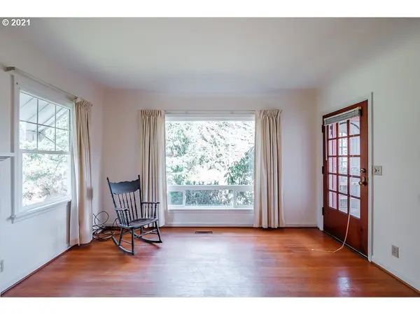 2581 LONG ST, Sweet Home, OR 97386