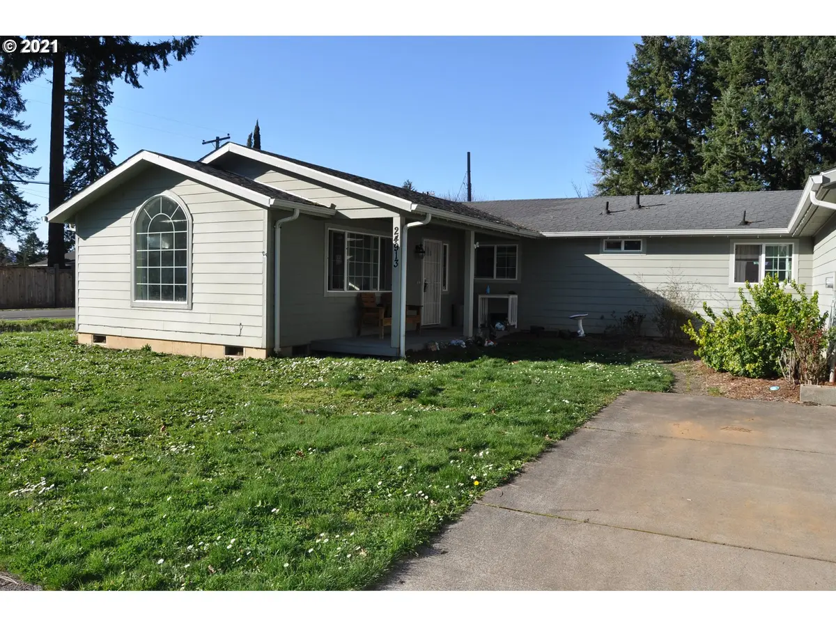 24913 WOODLAND AVE, Veneta, OR 97487