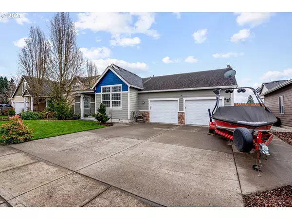 212 LEIF DR, Kelso, WA 98626