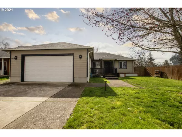 Creswell, OR 97426,955 W OREGON AVE