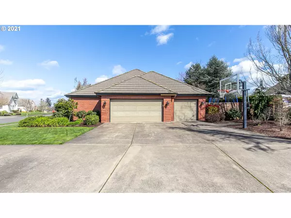 Eugene, OR 97408,3845 MEADOW VIEW DR