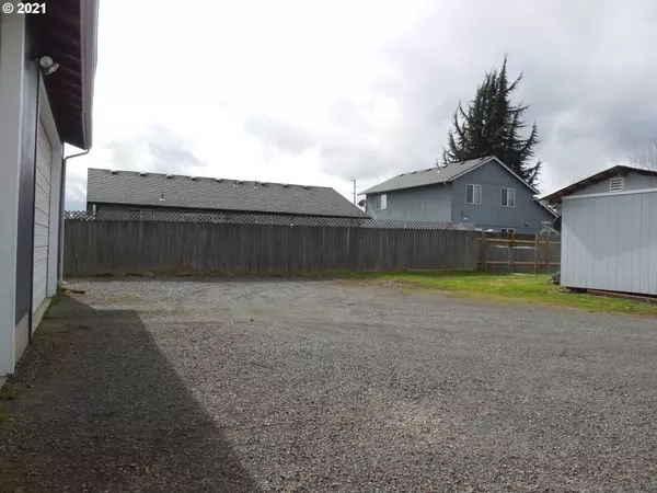 Kelso, WA 98626,147 VILLA RD