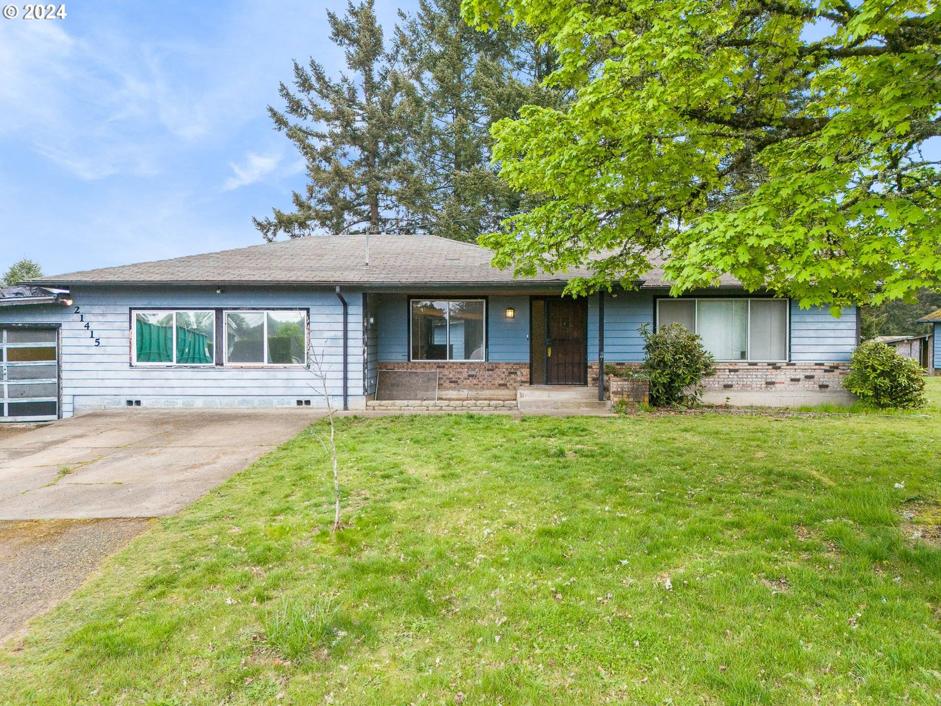 21415 SE BOHNA PARK RD, Damascus, OR 97089