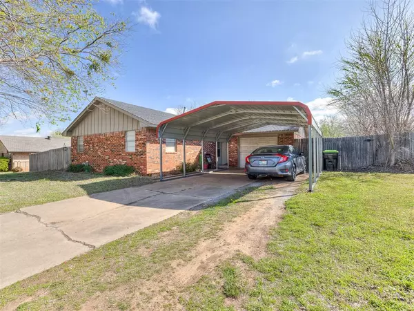 1208 N 8th Avenue, Purcell, OK 73080