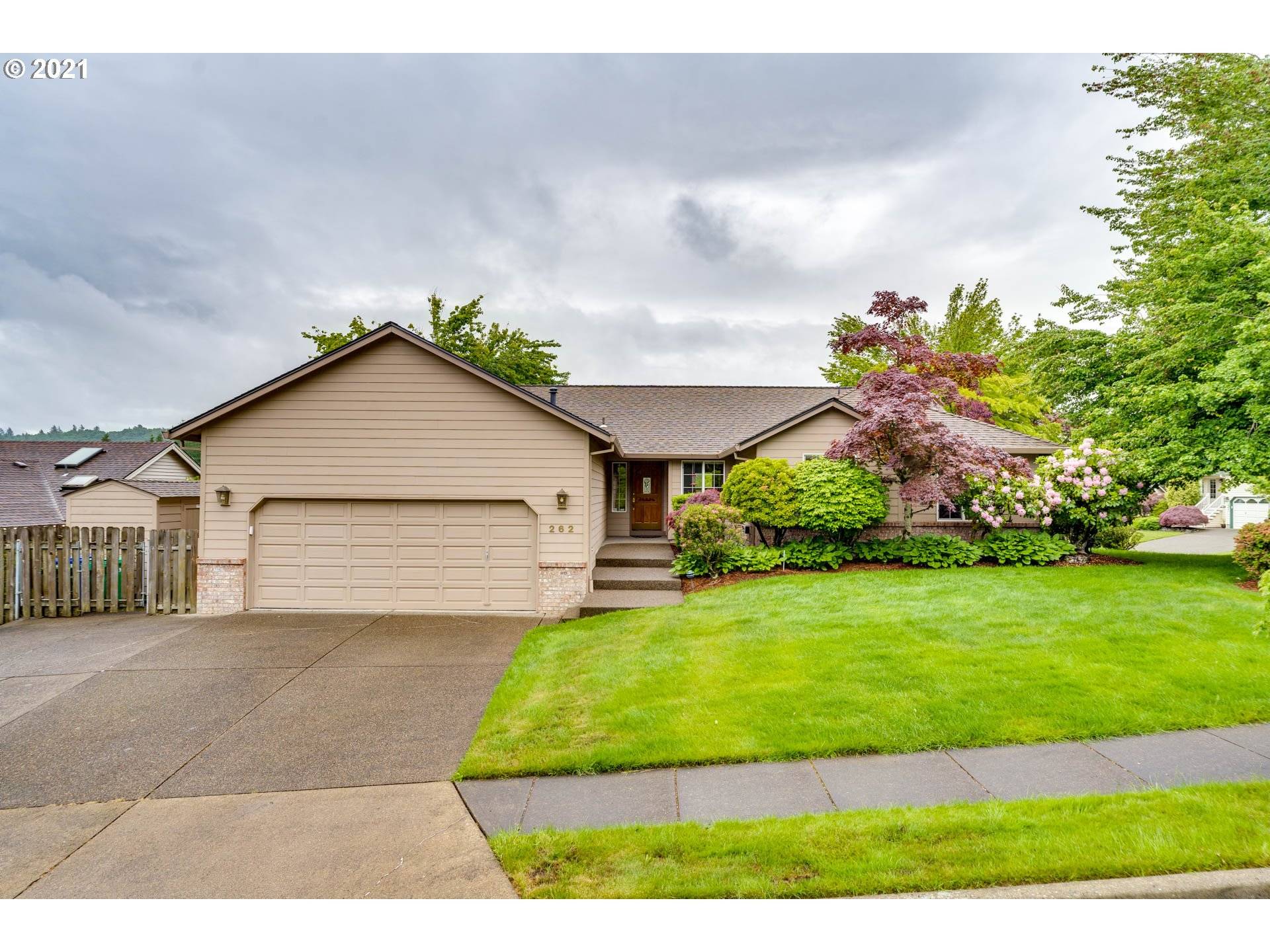 262 SW GABBERT RD, Gresham, OR 97080