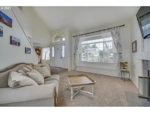 1934 SE 75TH CT, Hillsboro, OR 97123