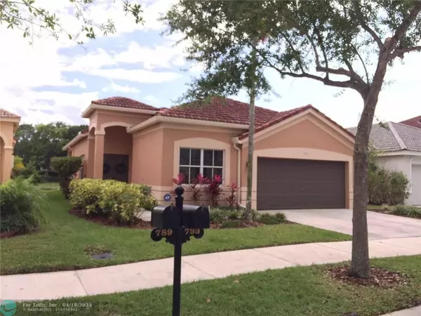 793 Tanglewood Cir, Weston, FL 33327