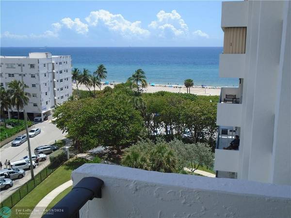 Hollywood, FL 33019,1201 S Ocean Dr  #804N