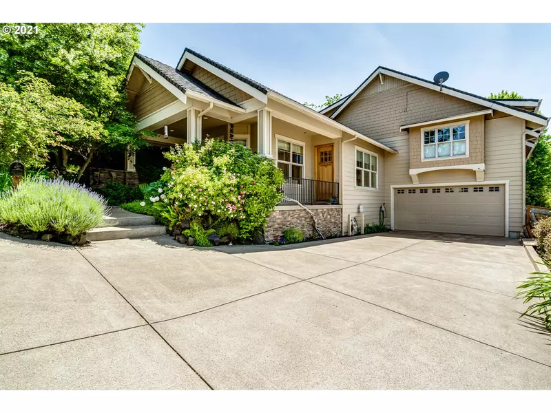 538 W 26TH AVE, Eugene, OR 97405