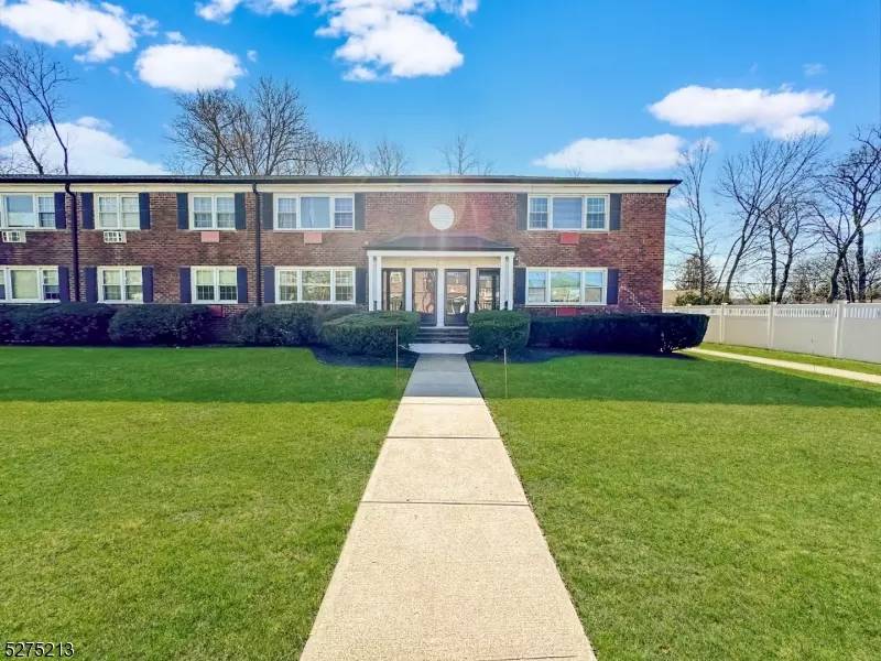 404 Pitney Pl, Morris Twp., NJ 07960