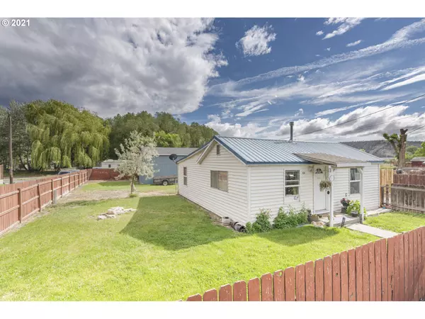 920 NW 12TH ST, Prineville, OR 97754