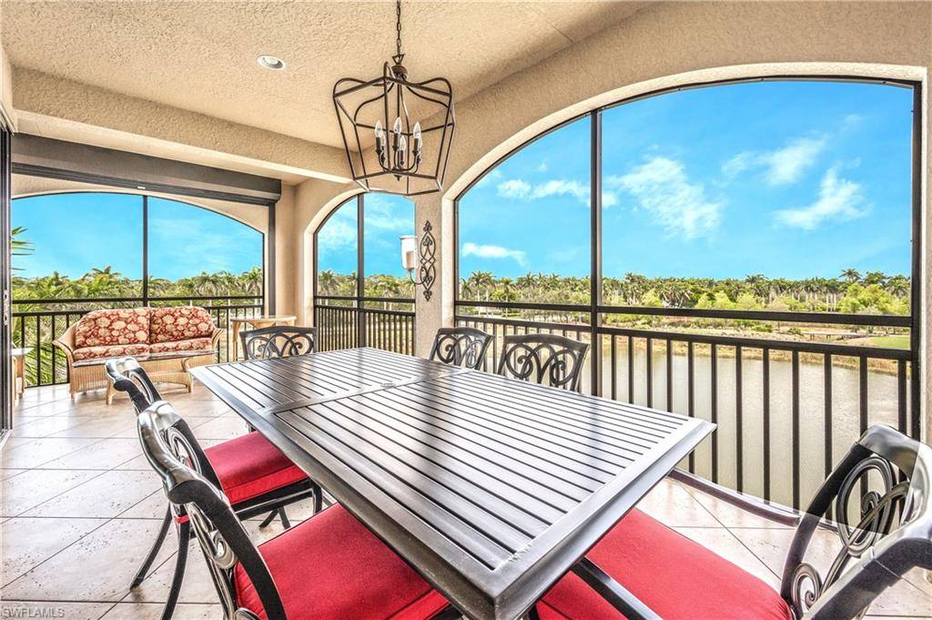 Naples, FL 34109,2555 Marquesa Royale LN 1-301