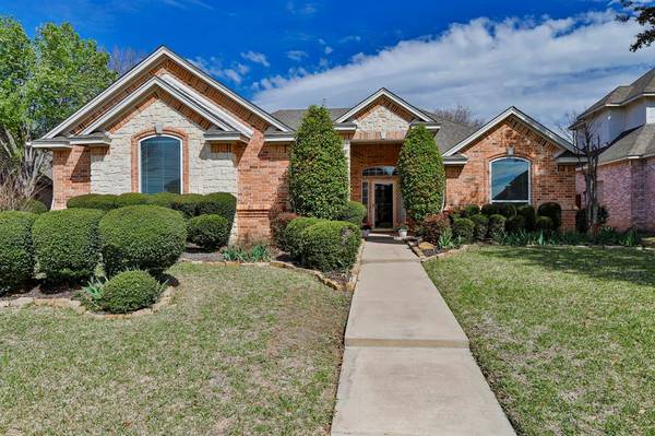 3516 Palo Duro Court, Hurst, TX 76054