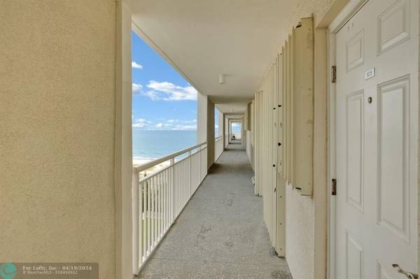 Pompano Beach, FL 33062,750 N Ocean Blvd  #805