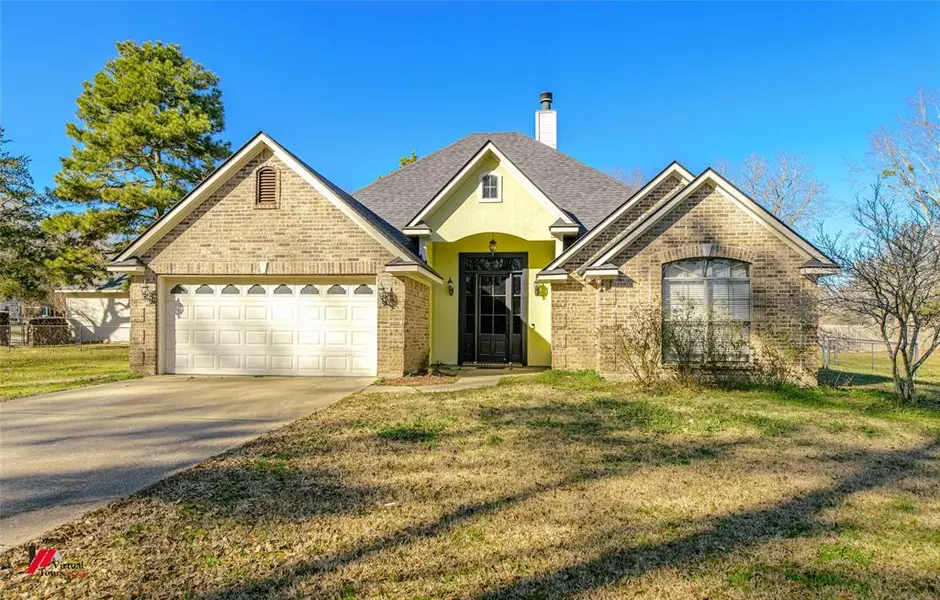 336 Twin Oaks, Stonewall, LA 71078