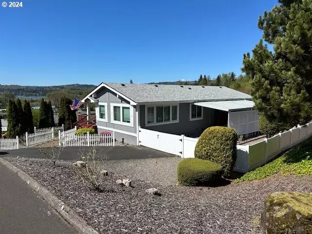 5400 Meeker DR ##72, Kalama, WA 98625