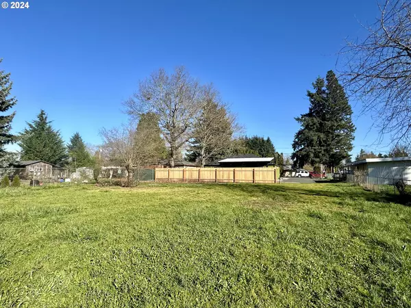 Eugene, OR 97402,2076 W IRWIN LOT 2 WAY