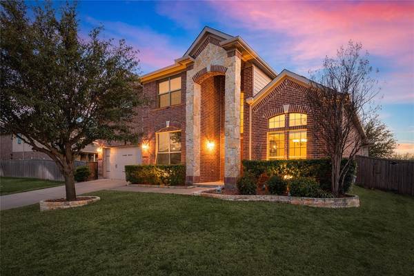 358 Falstaff Drive, Roanoke, TX 76262