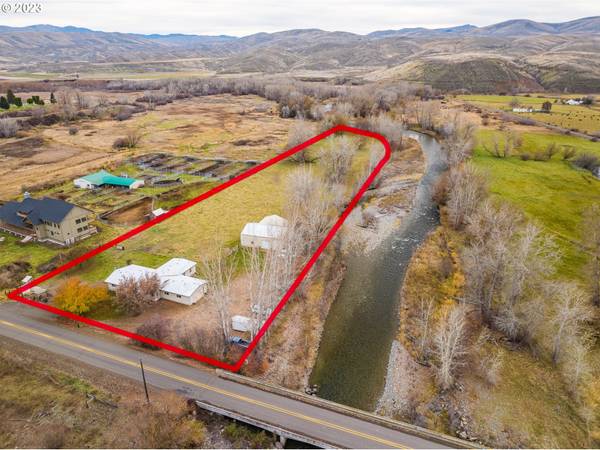 46107 SNAKE RIVER RD, Richland, OR 97870