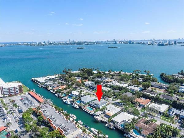 1545 NE 104th St, Miami Shores, FL 33138