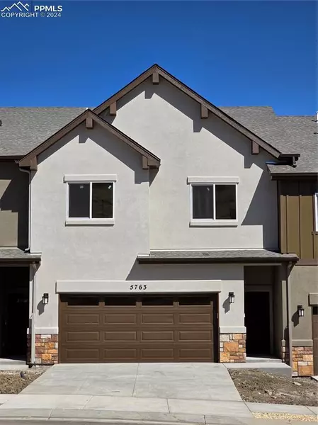 5763 Villa Lorenzo DR, Colorado Springs, CO 80919