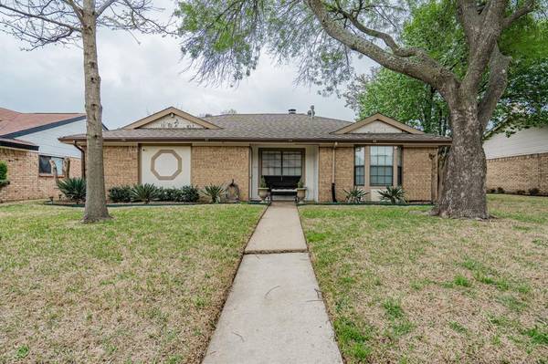 610 Brittany Drive, Mesquite, TX 75150