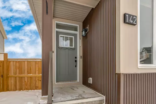 Calgary, AB T3P 1L2,142 Howse Common NE