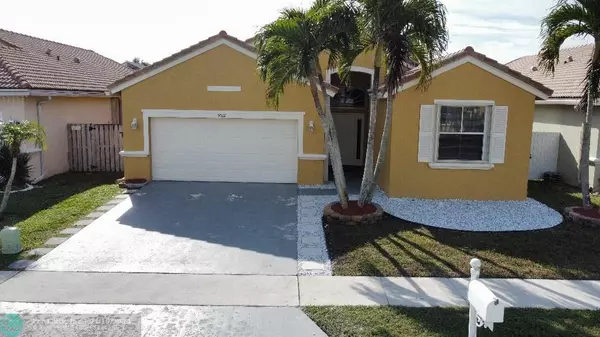 9512 Verona Lakes Blvd, Boynton Beach, FL 33472