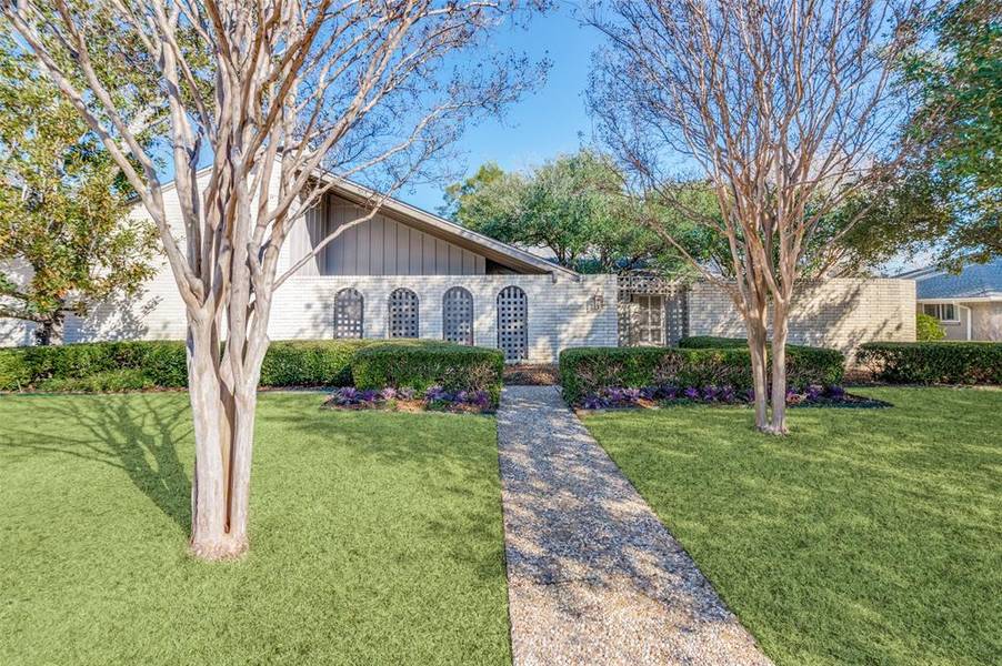 15142 Wildvine Drive, Dallas, TX 75248