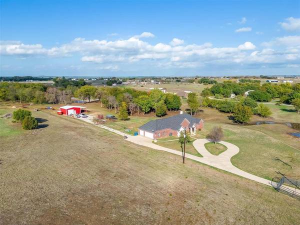 1316 Sweet Springs Road, Weatherford, TX 76088