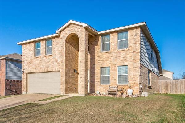 1412 Windy Meadows Drive, Burleson, TX 76028