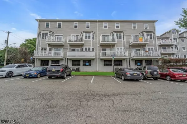 1207 46Th St #3D, North Bergen Twp., NJ 07047