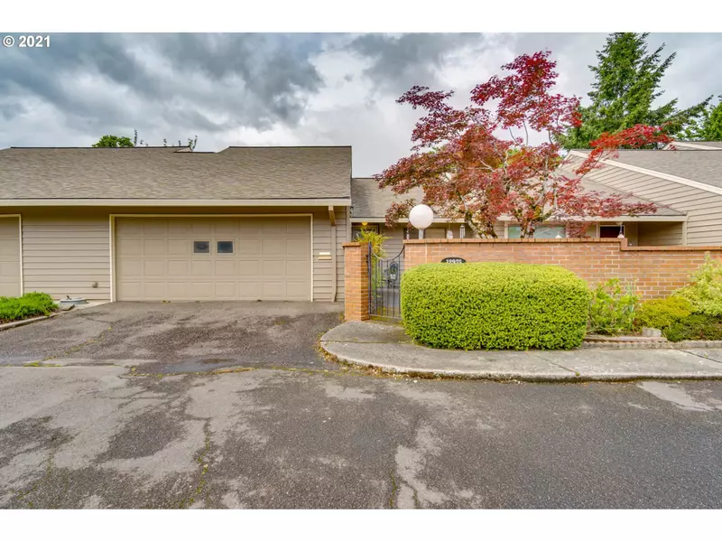 12975 SW KING RICHARD DR, King City, OR 97224